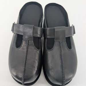 UGG Goldenstar Hi Clogs